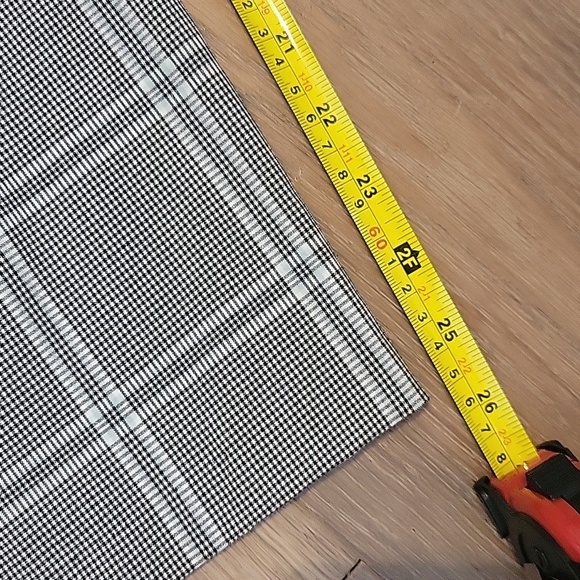 NWT Ava & Viv Black And White Cropped Pants Plus Size 20w New - Picture 6 of 6